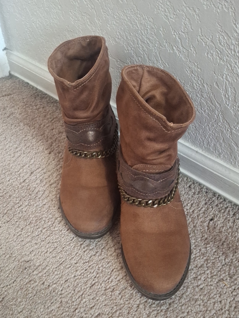 Bongo Brown Suede Ankle Boots w/ Chain Accent - Picture 2 of 8
